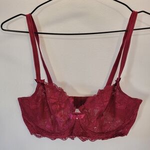 Change lingerie burgundy bra size 30D us